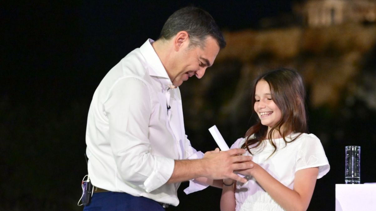 Αλέξης Τσίπρας: Οι αναμνήσεις, η πολιτική και η Αριστερά στο πρώτο μέρος της κινηματογραφικής τριλογίας