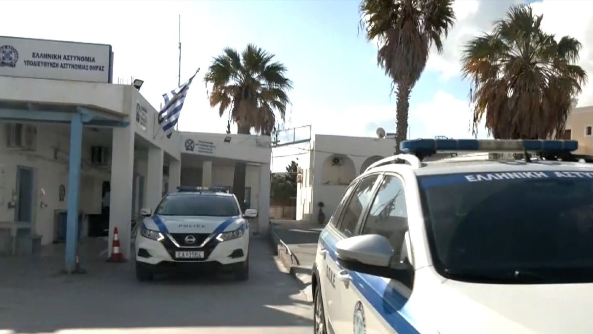 Σαντορίνη: Συνελήφθη 34χρονος για τέσσερις διαρρήξεις – Πάνω από 28.500 ευρώ η λεία