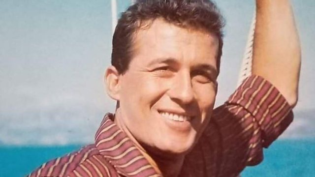 Συγκινητικό αντίο της Φίνος Φιλμ στον Δημήτρη Παπαμιχαήλ: 22 χρόνια χωρίς το «γοητευτικό λεβεντόπαιδο»