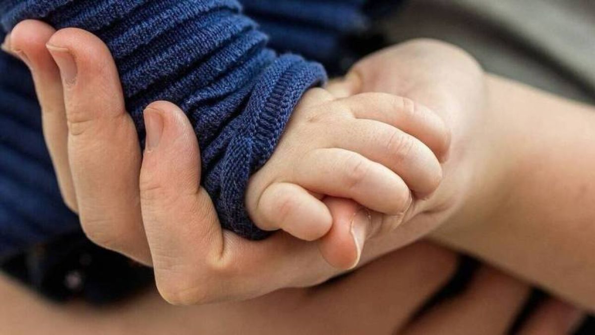 Έξτρα επίδομα παιδιού 150 ευρώ: Ποιοι θα δουν χρήματα στους λογαριασμούς τους