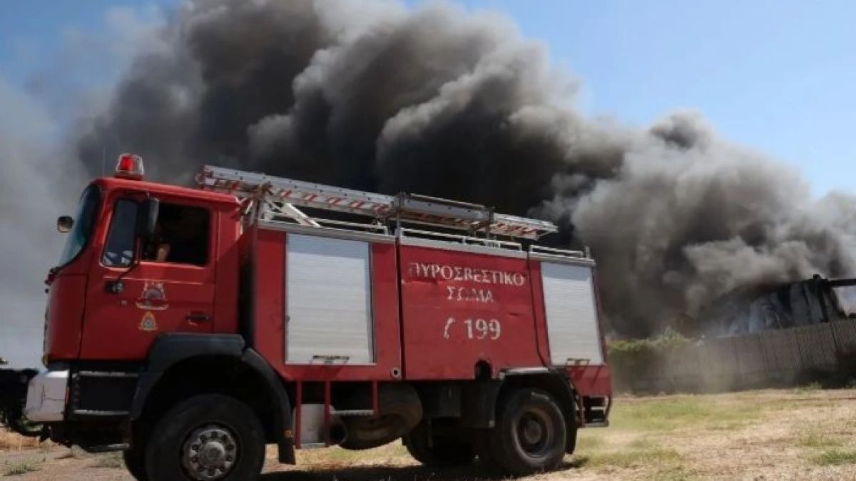 Φωτιά τώρα στη ΒΙΠΕ Κορωπίου – Στο σημείο μεγάλη κινητοποίηση της Πυροσβεστικής