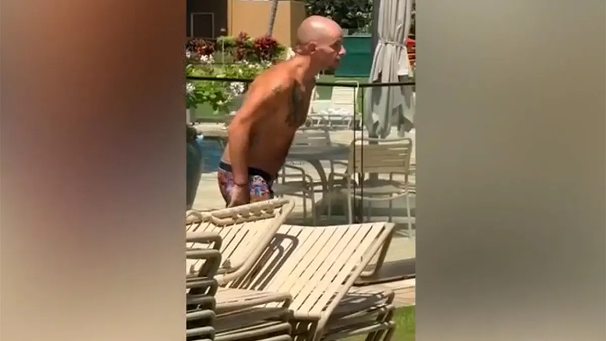 Στη σύλληψη του υποψήφιου πολιτικού μετά από βίαιο επεισόδιο σε παραλία προχώρησαν οι αστυνομικές αρχές στις ΗΠΑ.