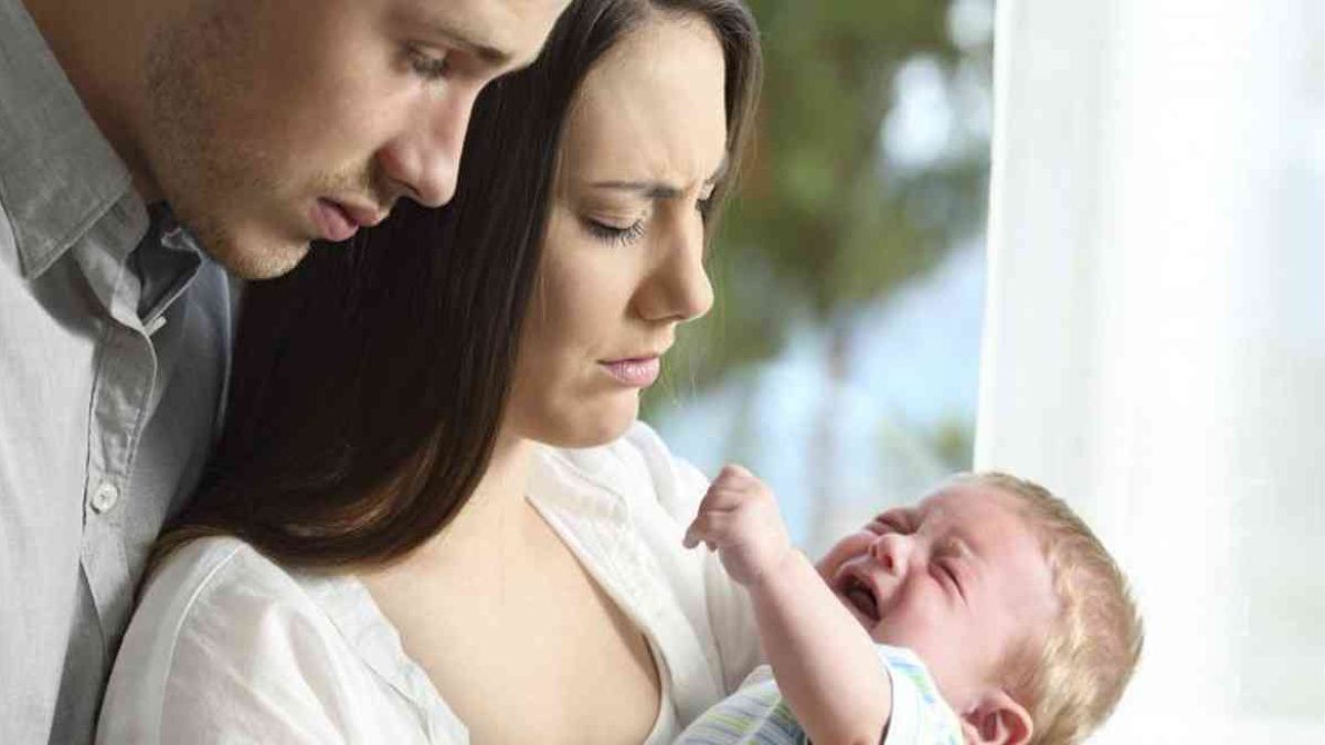 Πώς αλλάζει η σχέση του ζευγαριού μετά τη γέννηση του μωρού – Όσα πρέπει να γνωρίζουν οι νέοι γονείς
