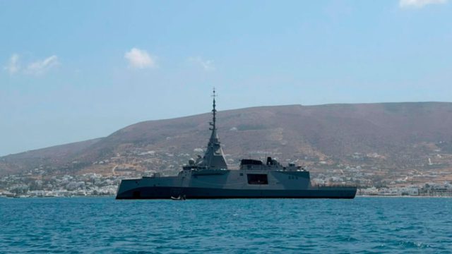 Η φρεγάτα «Κίμων» στην Πάρο για τον Δεκαπενταύγουστο – Η παρουσία που ξεχωρίζει