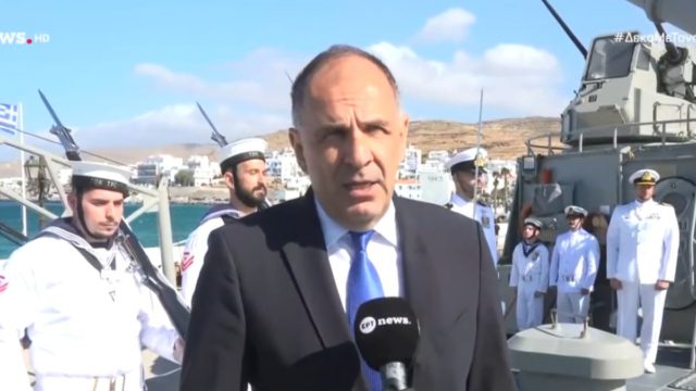 Γεραπετρίτης από την Τήνο: Η Ελλάδα εκπέμπει ισχύ, αυτοπεποίθηση και στρατηγική αποτροπή