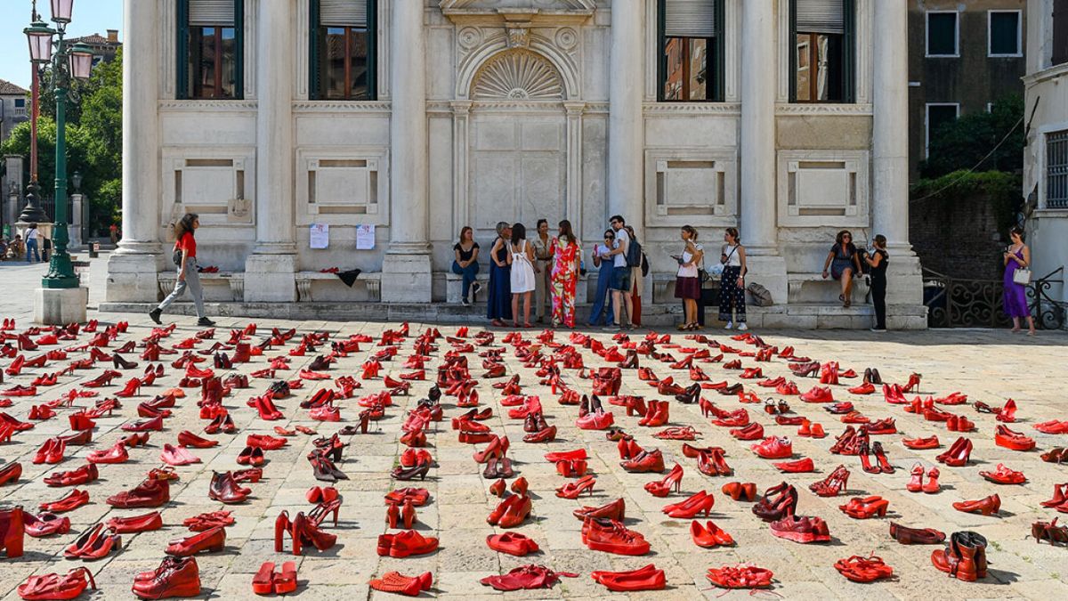 Έξι γυναικοκτονίες μέσα σε τέσσερις ημέρες στην Ιταλία – 72χρονη λιθοβολήθηκε από τον σύζυγό της