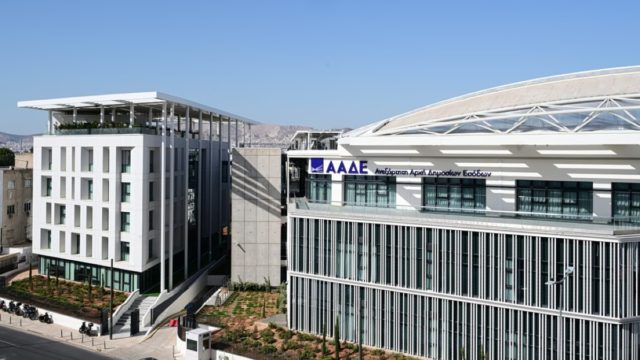 ΑΑΔΕ: Άνοιξε η πλατφόρμα για τις μεταβιβάσεις δικαιωμάτων το 2026 – Οι προϋποθέσεις, οι κατηγορίες και η προθεσμία
