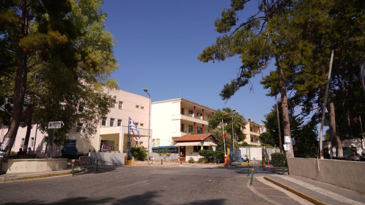 Βενιζέλειο: Κομμάτια οροφής έπεσαν σε γραφείο επιμελητών της Χειρουργικής