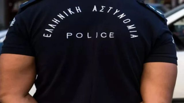 Θεσσαλονίκη: Ελεύθερος ο 48χρονος αστυνομικός που κατηγορείται για βιασμό της πρώην συντρόφου του – Αναβλήθηκε η δίκη