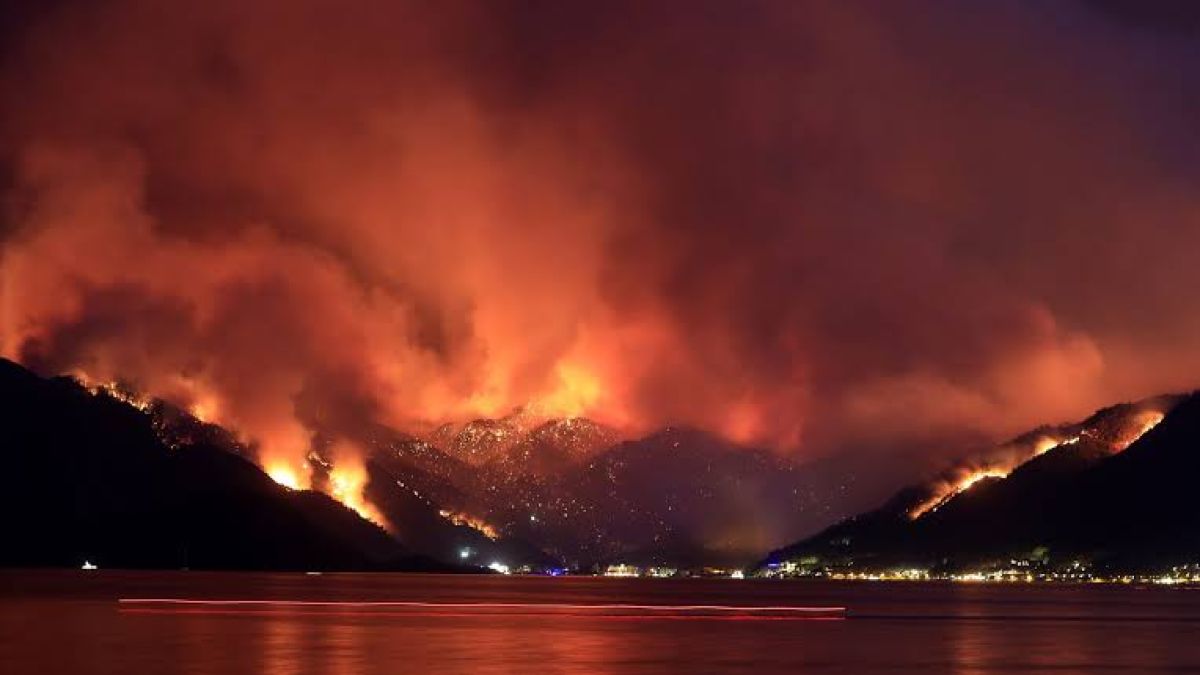Έως και τριπλάσιες καμένες εκτάσεις στην Ευρώπη αν συνεχιστεί η άνοδος της θερμοκρασίας