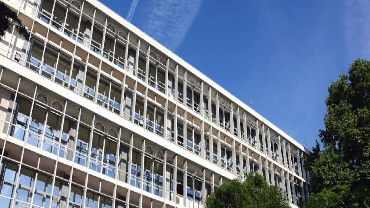 Θεσσαλονίκη: Στον εισαγγελέα ο 38χρονος που πυροβόλησε σε ψιλικατζίδικο – Όλα ξεκίνησαν για ένα μπουκάλι ποτό