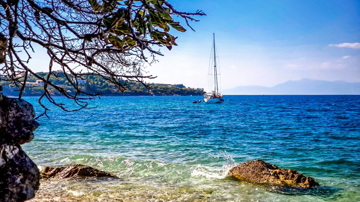 Καιρός σήμερα 26/8: Στους 40 βαθμούς ο υδράργυρος – Πότε έρχεται υποχώρηση της ζέστης σύμφωνα με Μαρουσάκη και Ζιακοπούλου