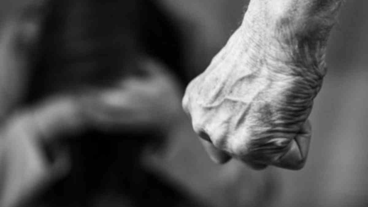 Θεσσαλονίκη: Ελεύθερη η 25χρονη που μαχαιρώθηκε από τον 31χρονο – «Με χτυπούσε με δύο μαχαίρια»