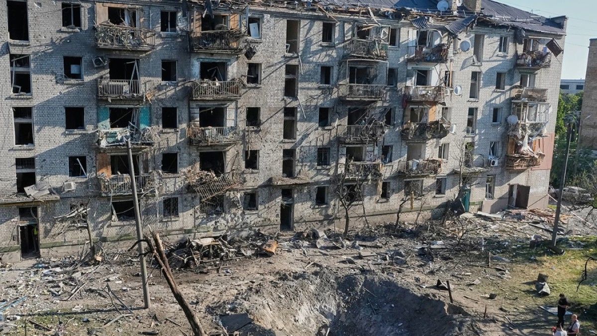 Ανεβαίνει ο αριθμός των θυμάτων από το πυραυλικό πλήγμα στο Κίεβο