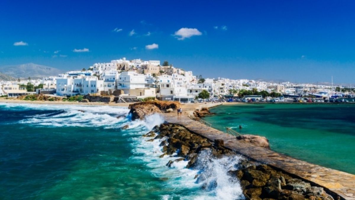 Από το Ιόνιο στις Κυκλάδες: Ένα ταξίδι γεμάτο εικόνες, αρώματα και γεύσεις