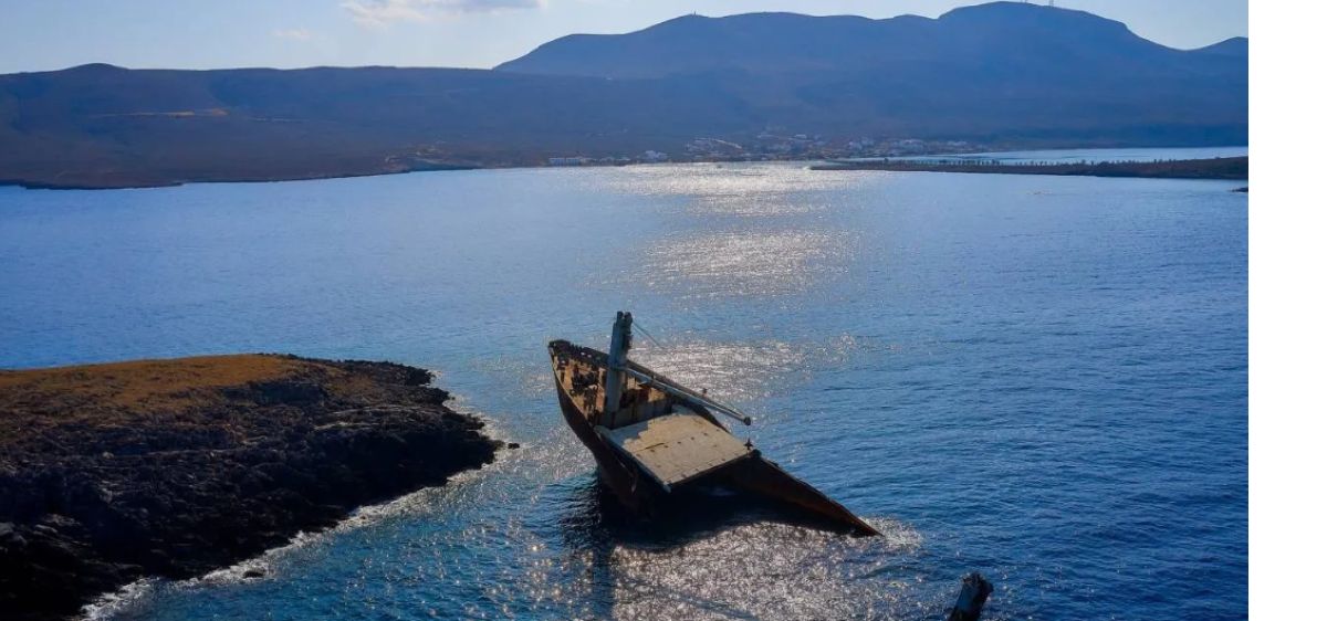 Nordland: Το πλοίο-φάντασμα που προσάραξε στα Κύθηρα το 2000 και δεν έφυγε ποτέ από τα βράχια
