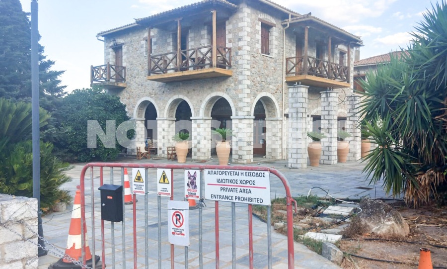 Φρίκη στον Μυστρά: Τα 3 αναπάντητα ερωτήματα για τον 55χρονο που είχε τον πατέρα του νεκρό στον καταψύκτη!