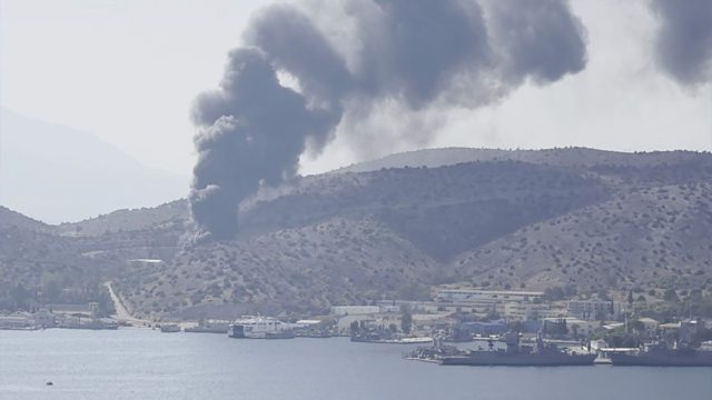 Μάχη με τις φλόγες σε έξι μέτωπα: Συναγερμός σε Σαλαμίνα, Βοιωτία και Κερατέα – Μπαράζ μηνυμάτων 112
