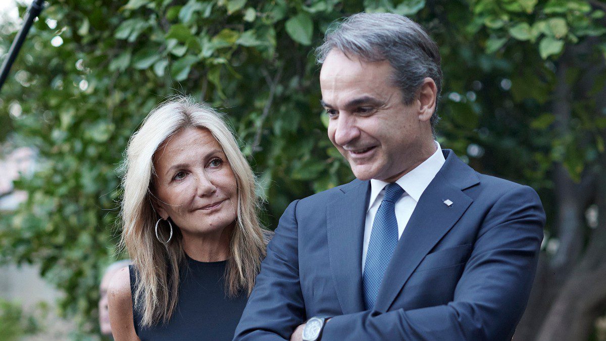 Θρήνος για την Μαρέβα Μητσοτάκη: «Αναπαύσου εν ειρήνη»
