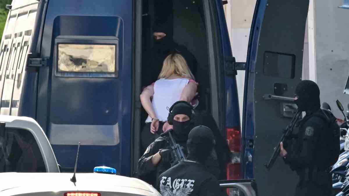Marfin: Προσφυγή της 46χρονης κατά της προσωρινής κράτησης – «Ανύπαρκτα τα στοιχεία» λέει ο δικηγόρος