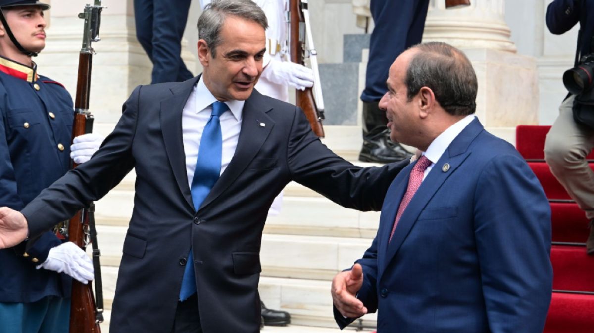 Πυρκαγιές στην Ελλάδα: Τηλεφωνική επικοινωνία Μητσοτάκη με τον Αλ Σίσι – Στο πλευρό της Αθήνας το Κάιρο