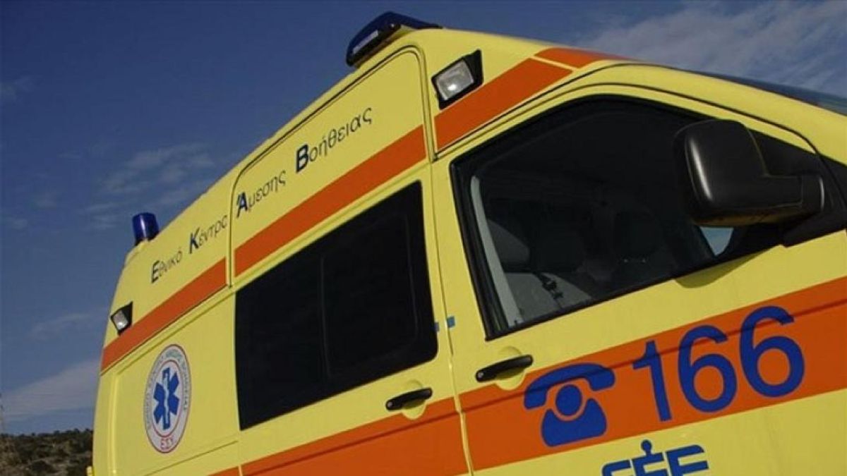 Αχαΐα: Στο νοσοκομείο 14χρονος μετά από πτώση τεσσάρων μέτρων – Υποχώρησαν κάγκελα σε τουριστικό κατάλυμα