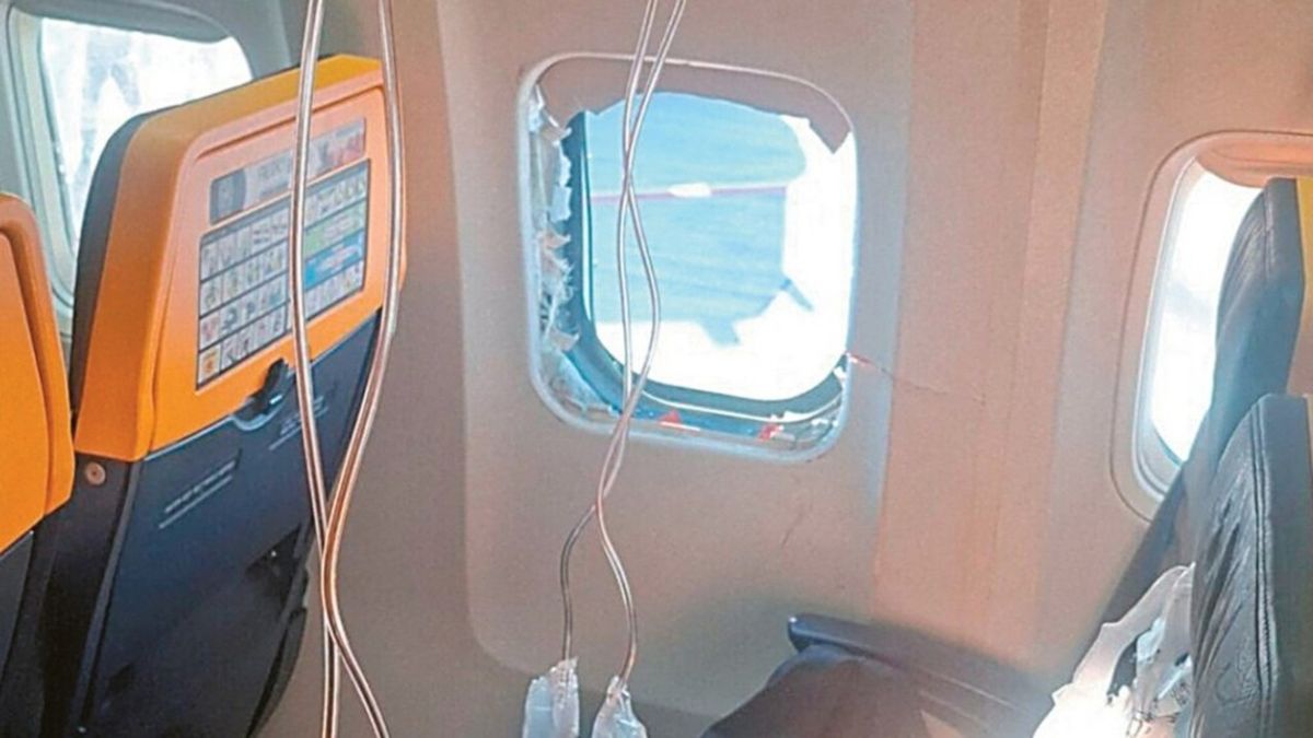 Σοκαριστική ανακάλυψη: Η απίστευτη αιτία που «έκαψε» τον κινητήρα της Ryanair που «ρούφηξε» επιβάτη πάνω από τη Θεσσαλονίκη