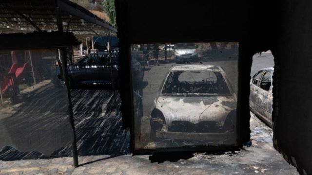 Φωτιές: Ποια επιδόματα και αποζημιώσεις δικαιούνται οι πληγέντες