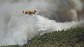 Φωτιά στην Ίμερο Ροδόπης: Επιχειρούν εναέρια μέσα – Ήχησε το 112