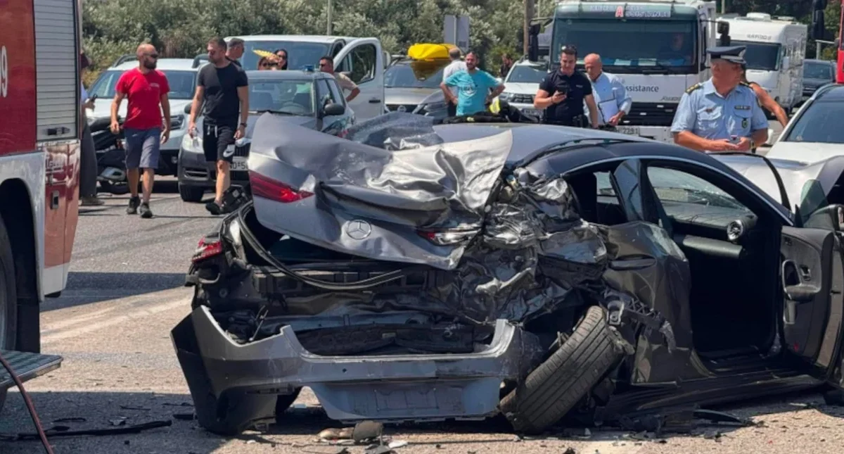 Θρίλερ στην υποθαλάσσια σήραγγα Ακτίου: Σφοδρή καραμπόλα με τραυματίες – Εγκλωβισμένοι οδηγοί σε ουρές χιλιομέτρων