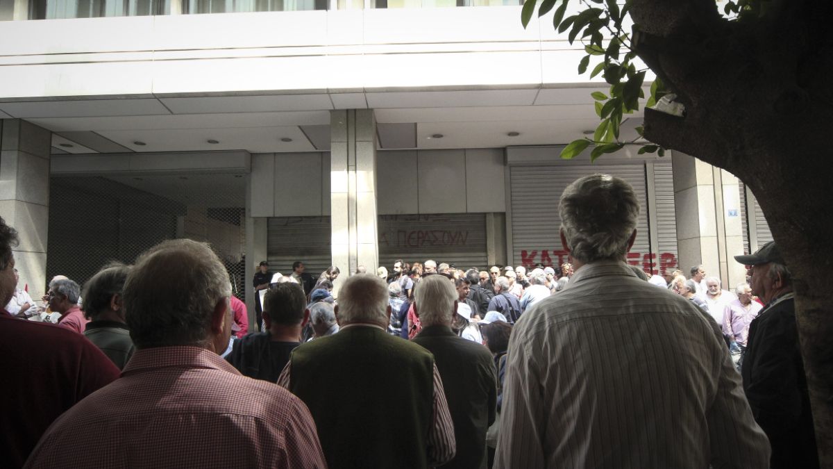 ΕΑΣ: Μόνο στο ποσό πάνω από τα 1.468 ευρώ η νέα κράτηση