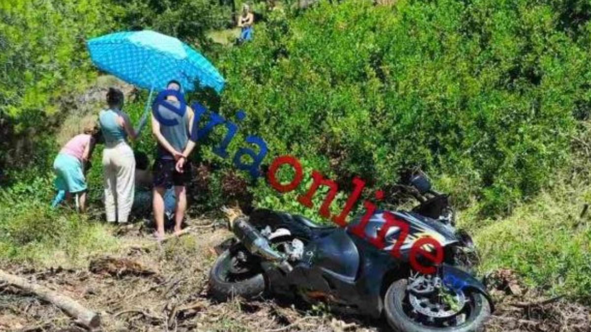 Σοβαρό ατύχημα στην Εύβοια: Μοτοσικλέτα κατέληξε σε χαράδρα 20 μέτρων – Τραυματίστηκε ο οδηγός