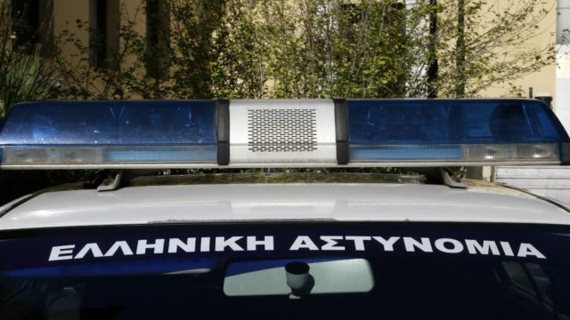 Η παγίδα 67χρονου στη Λαμία: Τους έδωσε πέτρες και καλαμπόκια αντί για 74.000 ευρώ