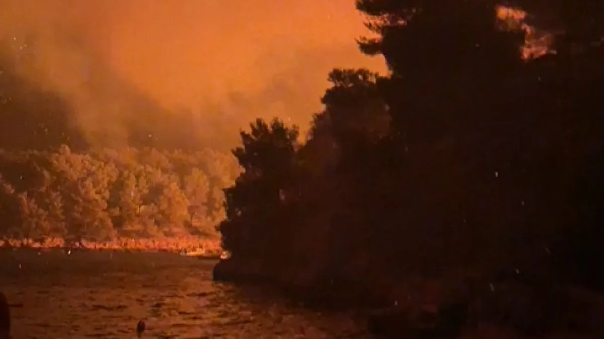 Μεγάλη φωτιά στην Κροατία: 230 άνθρωποι απομακρύνθηκαν – Κάηκαν 35.000 στρέμματα