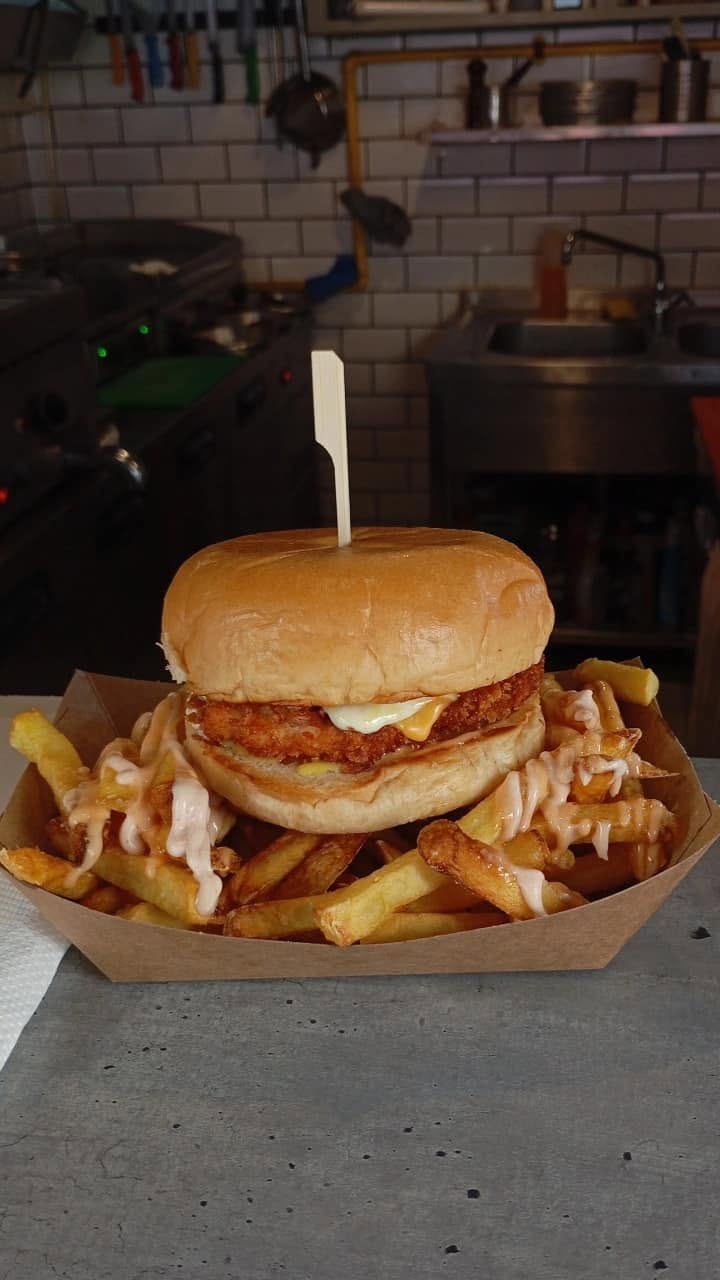 3 Peat- Burger