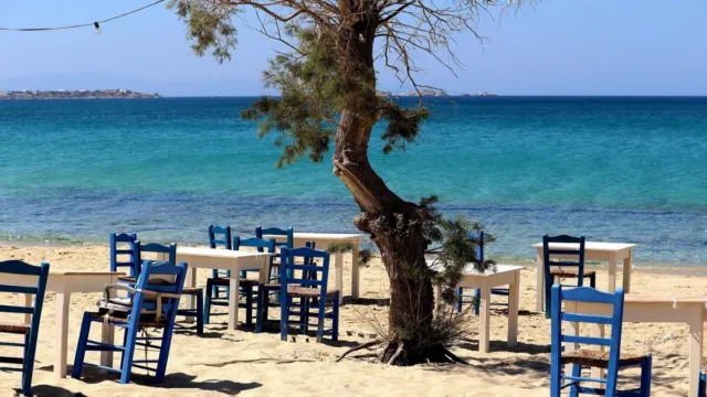 Ο καιρός τον Οκτώβριο με τρελή εναλλαγή: Καταιγίδες και μετά «γαϊδουροκαλόκαιρο»