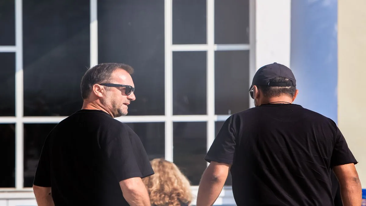 Τέμπη: «Εσείς θα δείτε τα παιδιά σας, εμείς θα βλέπουμε άδεια δωμάτια» – Η σπαρακτική εξομολόγηση