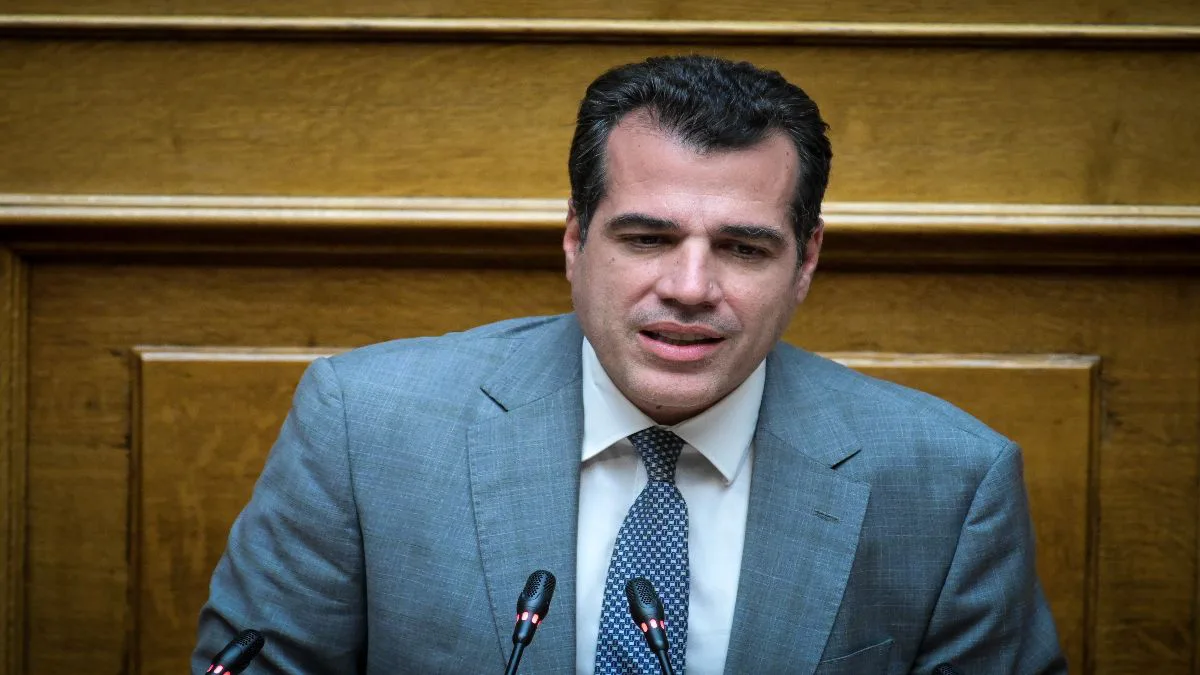 Πλεύρης - Θεοδωρικάκος «όχι», Πολάκης «ναι»: Τι κρίνεται στην Ολομέλεια;