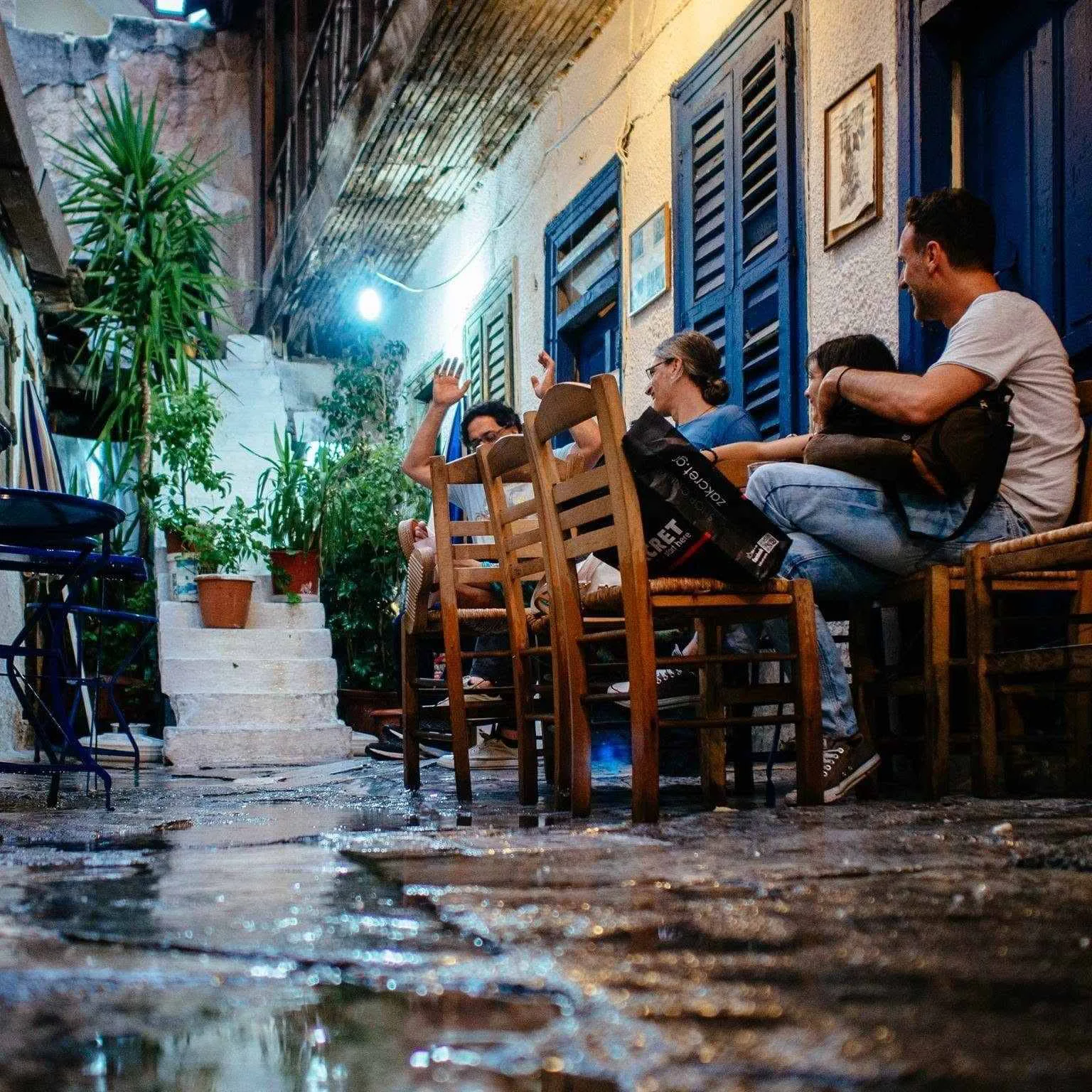 Το μαγαζί Αυλή