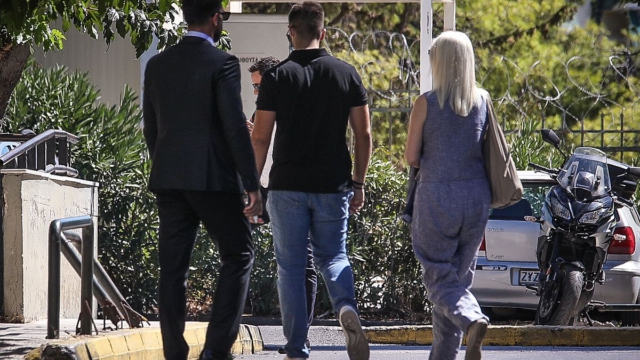 Υπόθεση Μαζωνάκη: «Ξεσκονίζουν» κλήσεις και μηνύματα- Ζητήθηκε άρση απορρήτου στα κινητά των κατηγορούμενων