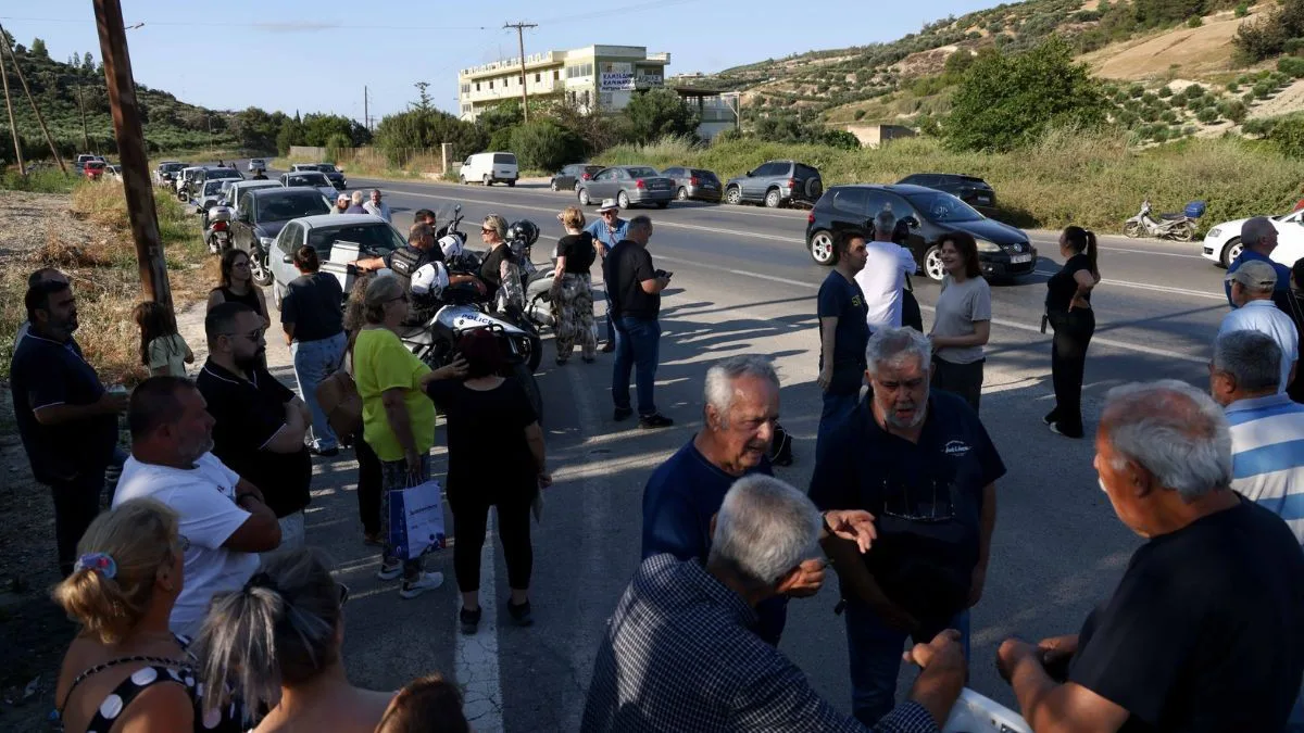 Ηράκλειο: Καζάνι που βράζει η περιοχή των Αθανατών-Στους δρόμους οι κάτοικοι για τη δομή μεταναστών