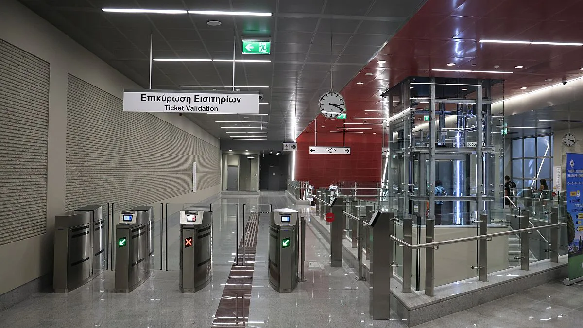 Συναγερμός στο Μετρό Θεσσαλονίκης: Εκκενώθηκε ο σταθμός «Αγίας Σοφίας» μετά από πυκνούς καπνούς