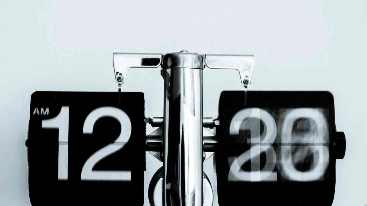 Αλλαγή ώρας 2026: Πότε γυρίζουμε τα ρολόγια μία ώρα πίσω