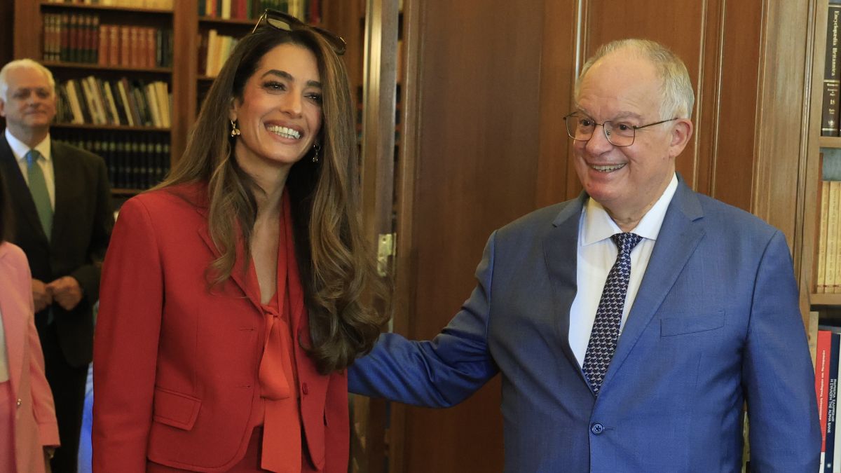 H Αμάλ Αλαμουντίν στην Αθήνα: Η συνάντηση με τον Κωνσταντίνο Τασούλα – Τι συζήτησαν