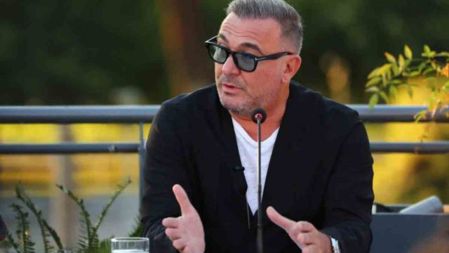 Αντώνης Ρέμος: Η ένταση πριν από τη μεγάλη συναυλία – «Επέστρεψα στη Θεσσαλονίκη με σφιγμένη την καρδιά»