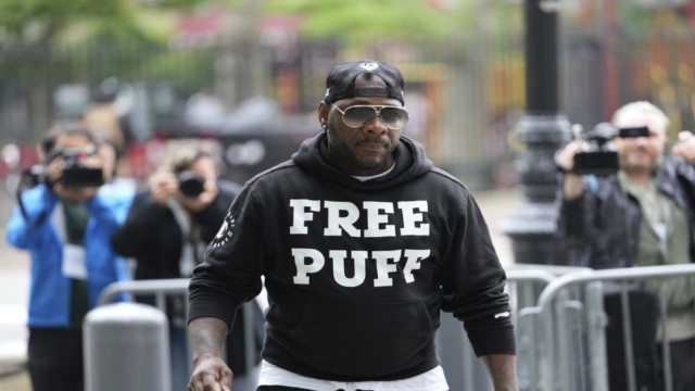 Diddy: Παράτησε τα Baby Oil και τα έξαλλα πάρτυ και προτίμησε τη νομική ζητώντας αποζημίωση 100 εκατ. δολαρίων