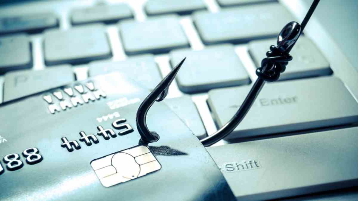 Κρήτη: «Έκαναν φτερά» 500.000 ευρώ από λογαριασμούς δημοτικών υπαλλήλων – Ίδιο κόλπο με παλαιότερη απάτη