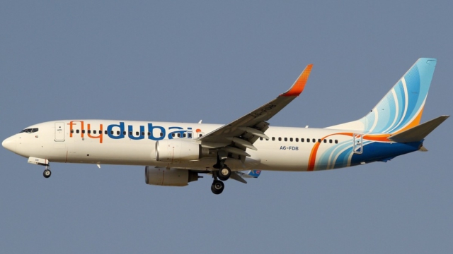 Εξέλιξη στο θρίλερ της FlyDubai: Προσγειώθηκε στη Σαουδική Αραβία μετά τον καβγά στον αέρα