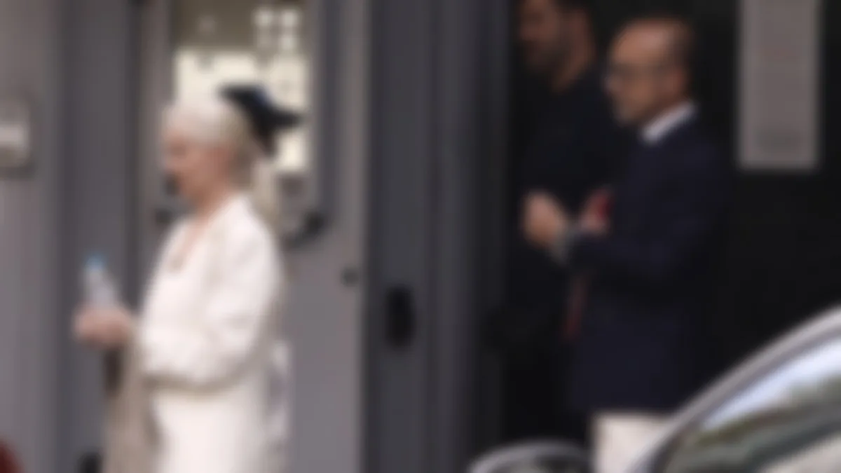 «Διαγνώσεις» με ηλεκτρισμό στο Κολωνάκι – Πώς λειτουργούσε το αμφιλεγόμενο μηχάνημα