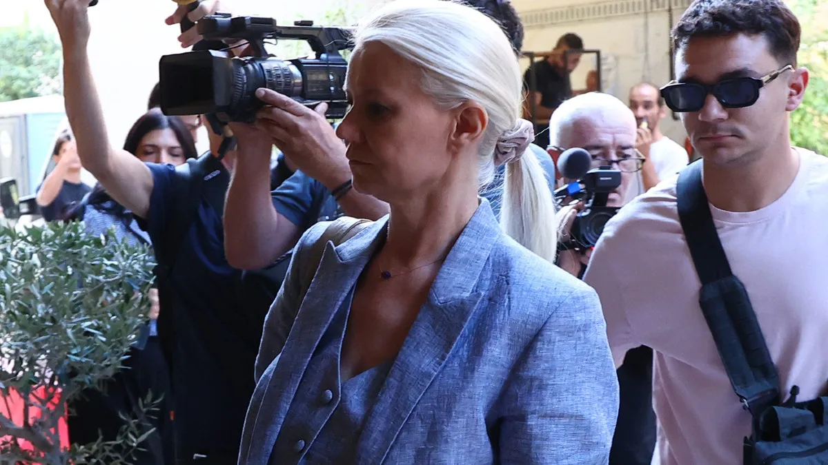 Θάνατος Μαζωνάκη: Η προειδοποίηση αστυνομικού που «πάγωσε» την γιατρό – Τι της είπε και έσκυψε το κεφάλι της